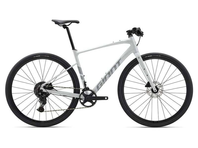 Giant FastRoad AR 2 Mens Flat Bar Road Bike in Pearl White